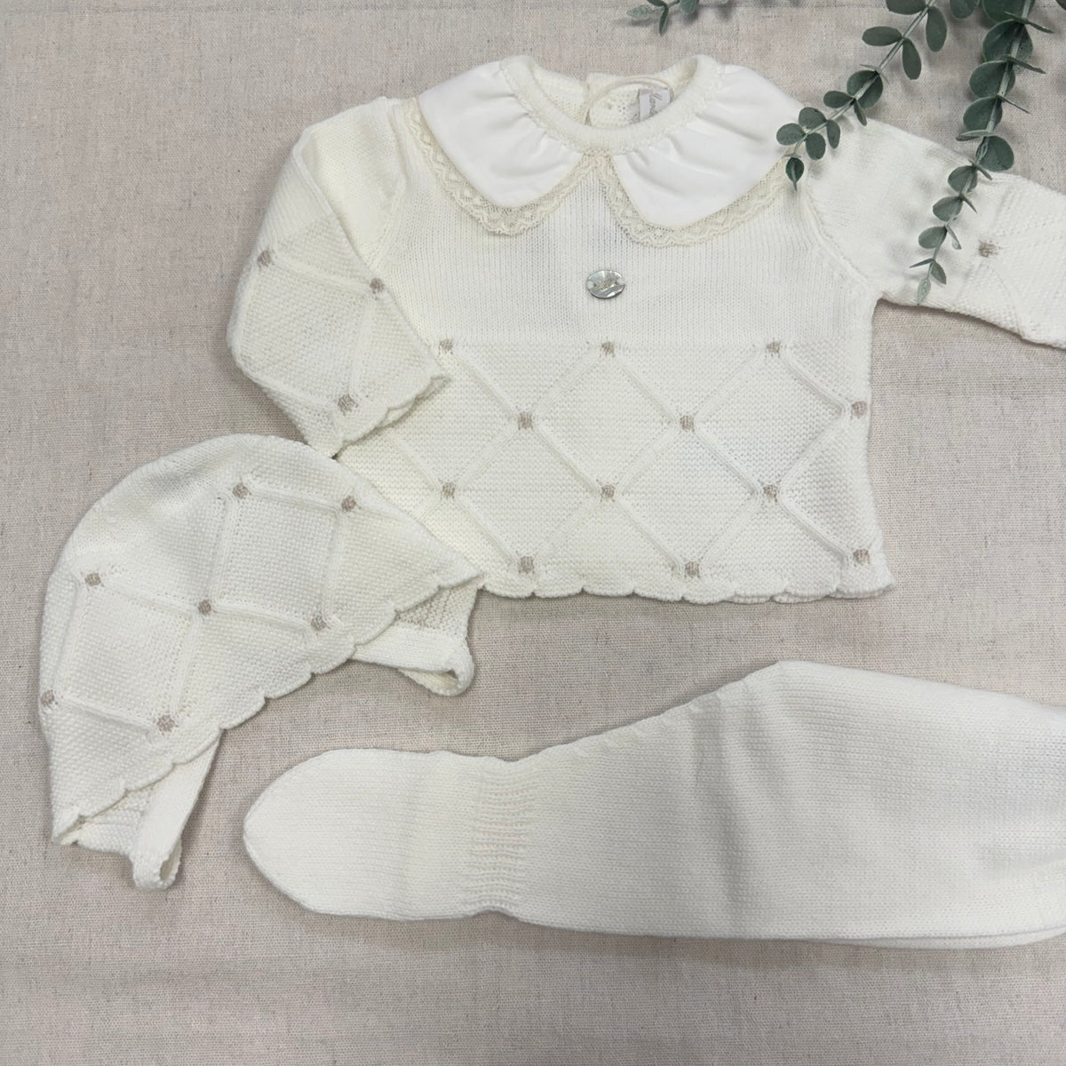 CONJUNTO DE LANA 3 PIEZAS 004-11280 CRUDO